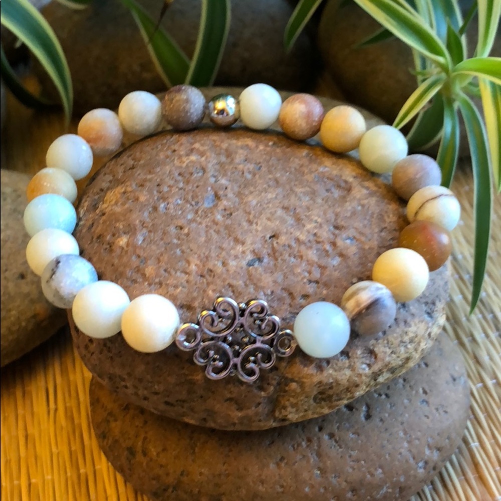 💐AMAZONITE MATTE STRETCH ACCENT BRACELET 💐